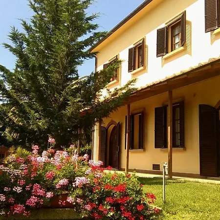 Farm stay Macchia Al Pino