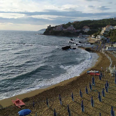 Macchia Al Pino