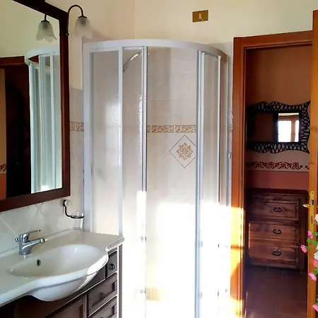 Farm stay Macchia Al Pino *