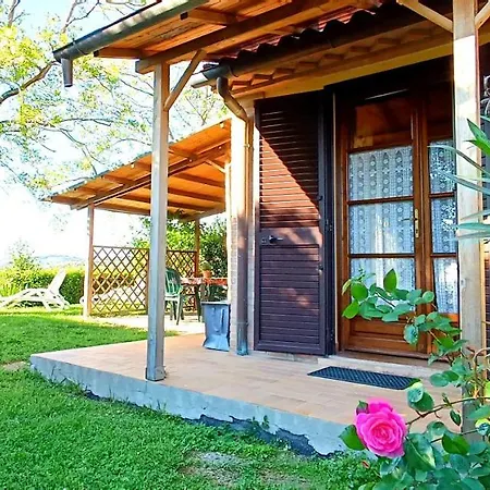 Macchia Al Pino Farm stay