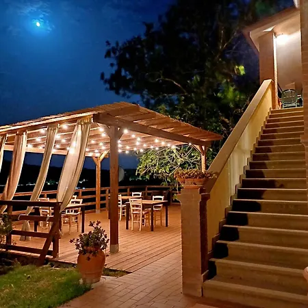 Farm stay Macchia Al Pino Pomaia